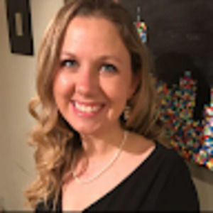 Meet your Posher, Corrie